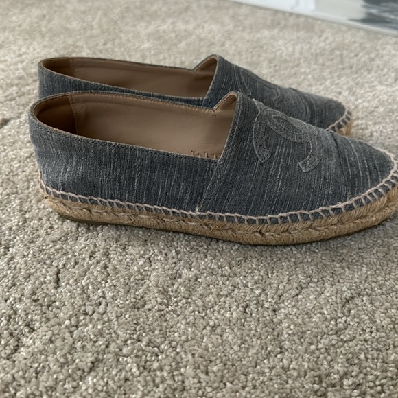 CHANEL Grey Suede CC Platfom Jute Espadrilles 36 - Picture 8 of 11